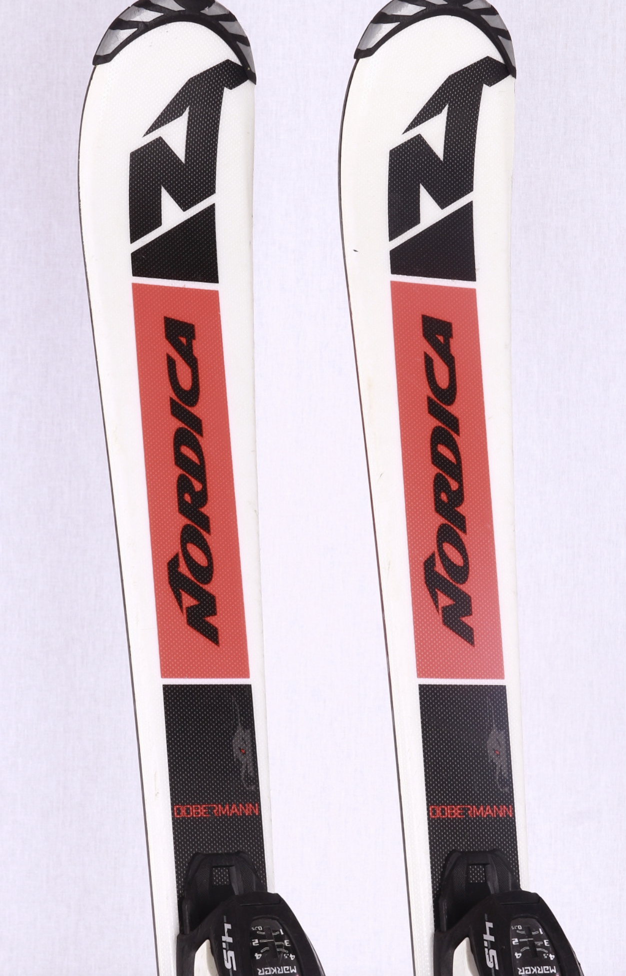 NORDICA Dobermann RJ slalomskidor barn - Sporthandlarn